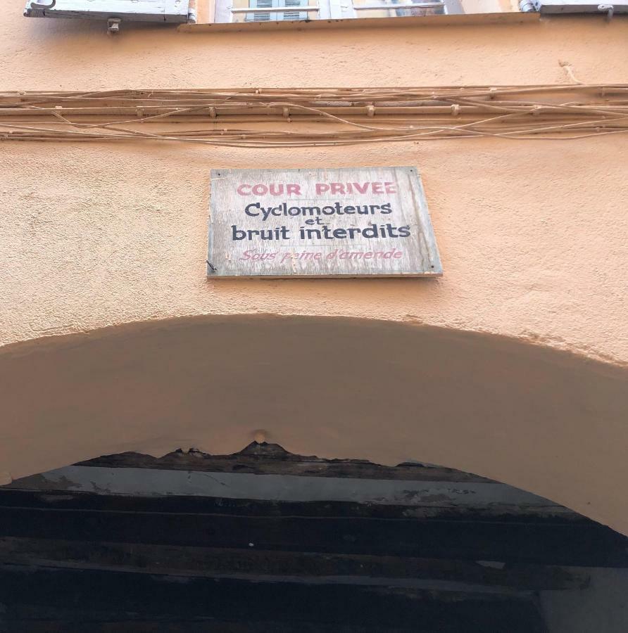 Апартаменти A Deux Pas Du Palais Des Festivals , Deux Pieces Dans Le Bas Du Quartier Historique Du Suquet A Канни Екстер'єр фото